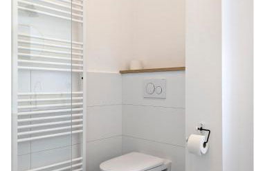 2 Zi Whg zentral, Altbau, renoviert 4P - Buchbar bis 08-25 - Foto 17