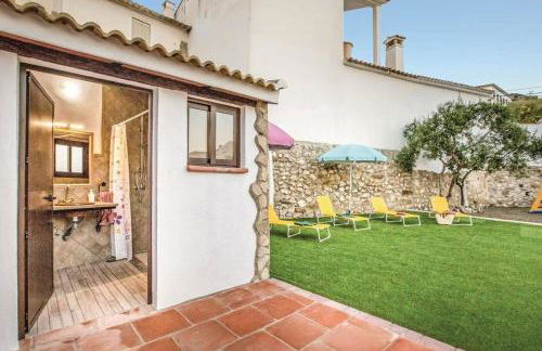 Charming Villa in Mondrón with Private Pool - Foto 2