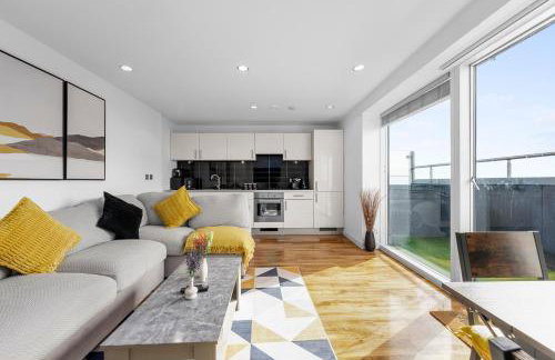 Penthouse Skyline – 2BR, Massive Terrace Retreat - Foto 3