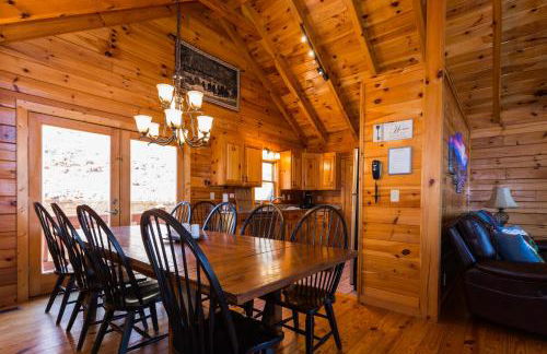 Dancing Bears Cabin Breathtaking Sunrise Mountain Views! - Foto 13