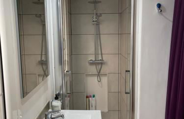 Channing Apartment - Photo 35