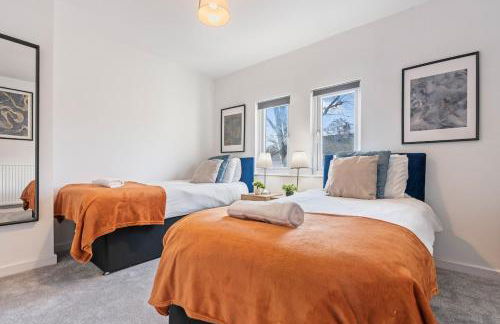 #93 Stylish Warwick Home - 10 mins to Warwick Castle - Sleeps 6 - " Perfect for Contractors and Families - Free Parking" - Foto 10