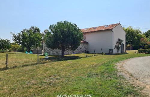La Dorgisière - Ferme du XVIIe rénovée, grand jardin arboré à 15 min du Puy duFou - Foto 19