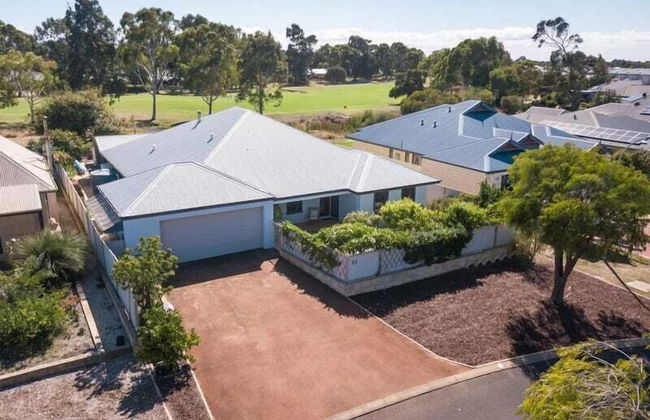 Pool & Putt Paradise - Foto 32