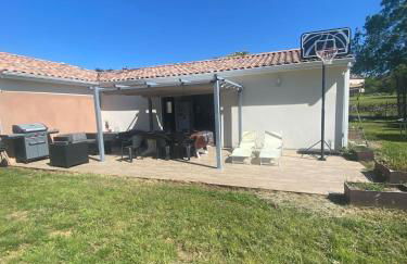 Villa au coeur du village de Castanet - Photo 4