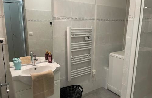 L'Aiglon Studio cocon au coeur de Gap - Foto 9