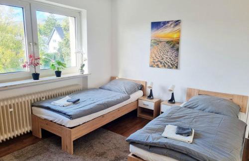 cozy Apartment with Balcony - Foto 7