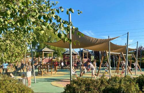 Apartment near Metro Station and Park - Foto 7