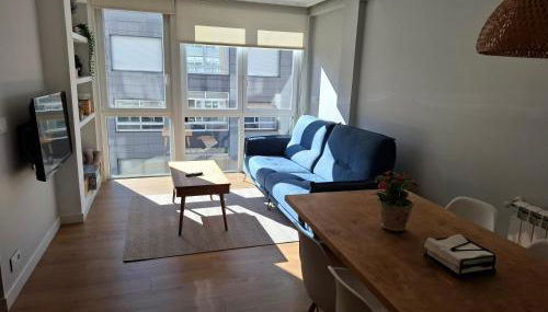 Apt Moderno céntrico y soleado - Foto 2