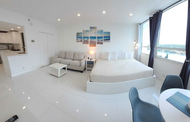 Castle Beach Club Apartments - Photo 54