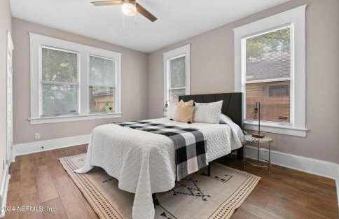 Riverside Craftsman with 3 beds and 3 baths, Pet friendly, Great neighborhood - Foto 8