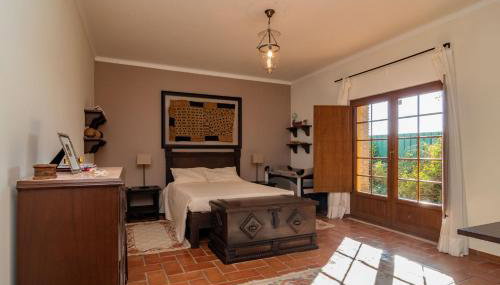 Casa com Piscina Privada em Palmela - Jardim & Estacionamento - Foto 3