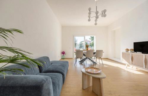 Villa Francesca - Beach and Airport - Photo 17