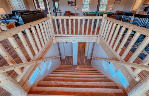 The Lodge at Hocking Hills - 2 Hot Tubs - 6 acres - Lake access - Photo 49