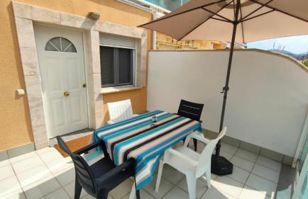 Duplex con piscina comunitaria - Photo 12