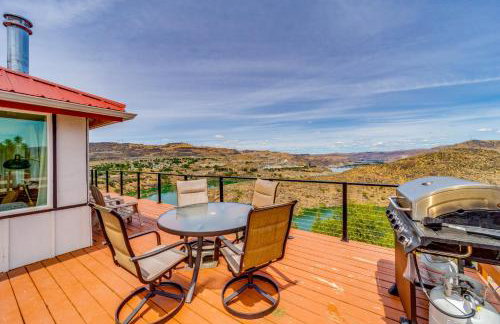 Cozy Grand Coulee Home w/ Deck & Views! - Foto 2