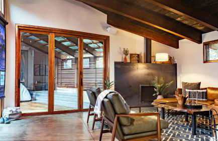 Newly Built • Sauna • Hot Tub • Cold Punge Lazy River Glamp-House by AvantStay - Foto 22