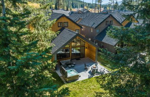 Wildwood Cabin at Suncadia- Hot Tub, Firepit, BBQ, Gourmet Kitchen, Fireplace, Smart TVs, Hi-speed Wi-Fi, Secluded - Foto 50
