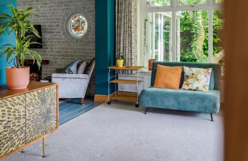 Pass the Keys Charming 3 bed house with parking and large garden - Foto 6