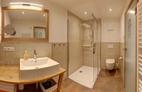 Gasthof-Appartements Vroni - Chiemgau Karte - Foto 56