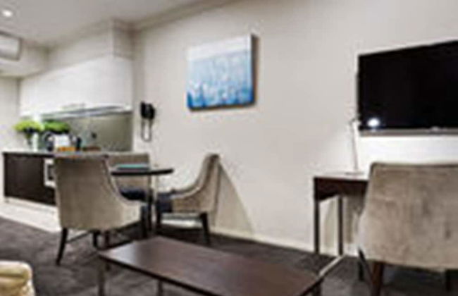 Attika Hotel - Photo 8