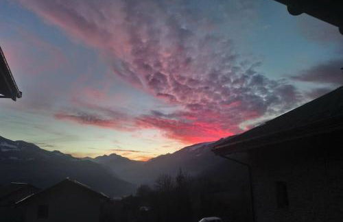 Joli cocon au pied des montagnes - Foto 24