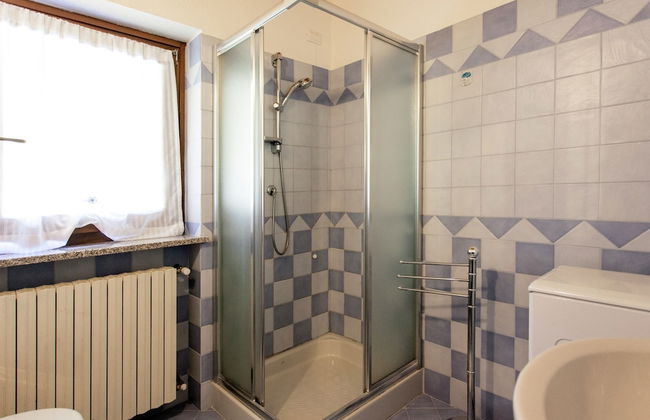 Apartment in Netro With Balcony and Views - Foto 16