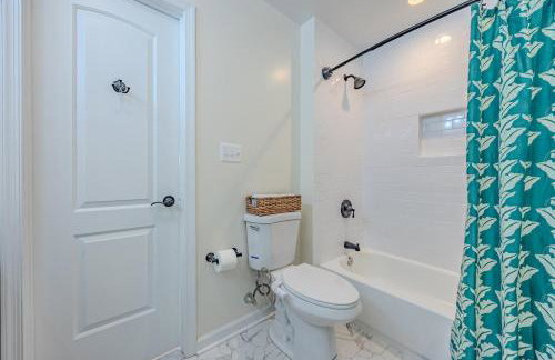 Military - Spacious 6BR 5BA Near DC and Pentagon - Foto 13