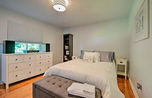 Less Than 2 Mi to the Big House Family-Friendly Home! - Foto 15