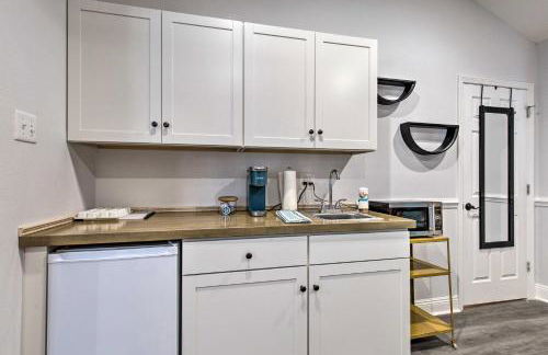 Downtown Ocean Springs Retreat 1 Mi to Beach! - Foto 12