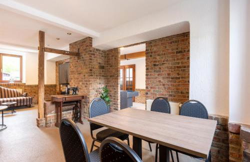 Grosse Gruppenunterkunft im Nationalpark Eifel mit Bar und Terrasse - Photo 127