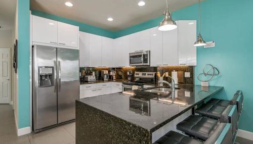 Charming Villa With Private Pool Bliss - Photo 5