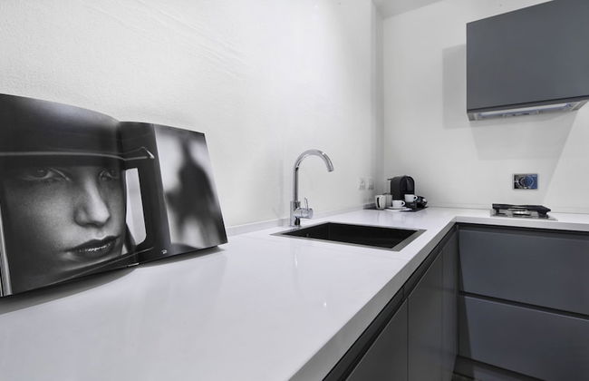 Emilia Suite Express - Photo 26