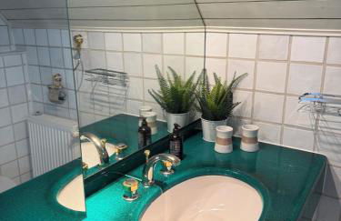 Ferienhaus mit Pool und Aussicht 20 min von Stuttgart Flughafen und Messe - Photo 6