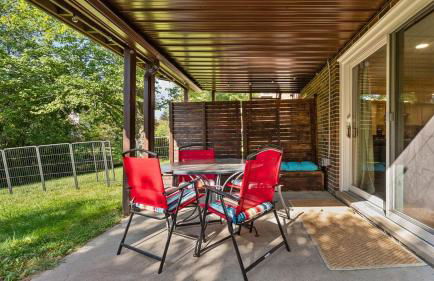 Arbor Hideaway - Brand New! Bring your dog! - Foto 6