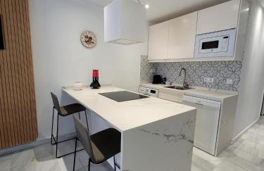 OASIS Apartment with 2 bedrooms in Jardines del Puerto - Photo 3