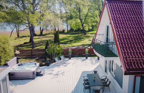 Wila Dom Nad Jeziorem Mazury - Photo 1