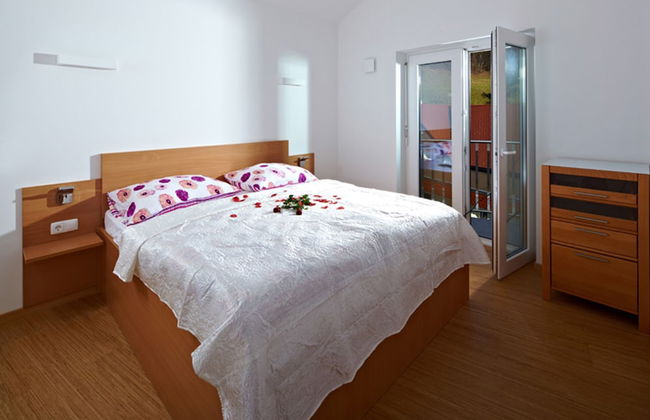 Apartments & Wellness Skok Mozirje - Photo 15