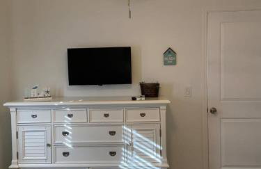 Beach and Boaters Delight! - Photo 21