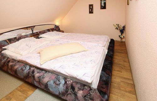 Apartment in Luckaitztal-gossda With Parking Space - Photo 12