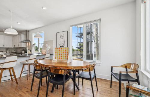 Nashville Townhouse with Rooftop & Modern Comfort - Foto 20