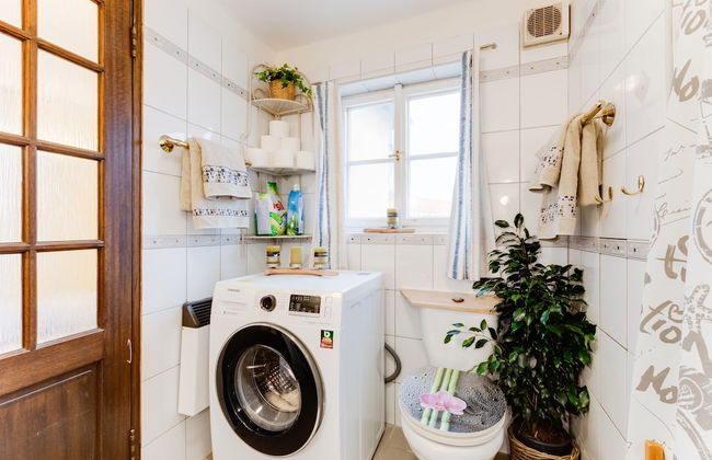 Incredible 2Br Loft in Heart of Prague - Photo 20