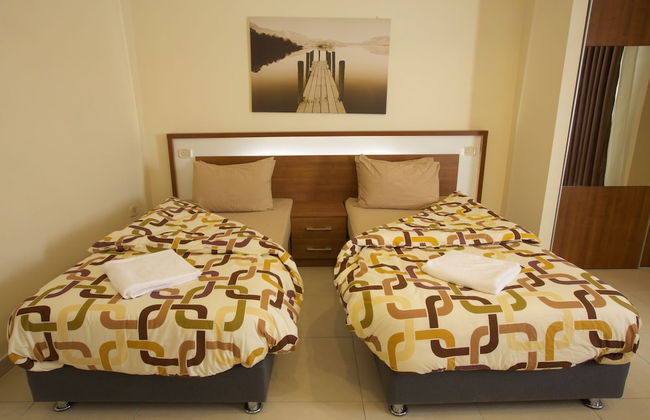 Lujain Hotel Suites - Photo 12