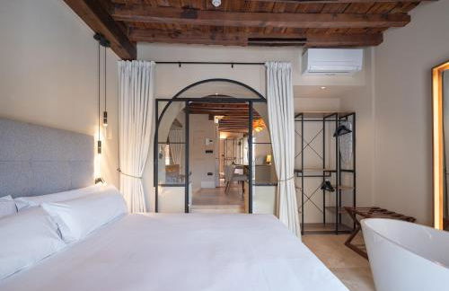 Calm Suites Babole - Foto 1