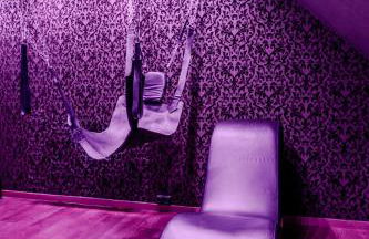 Love Room Escale du Desir - Balançoire d'amour, Croix de Saint André, Menottes et Fauteuil Tantra - love-room-alsace-67 - Foto 10