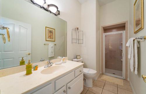 Budget Friendly Pool Home in Quiet Gated Community - Foto 13