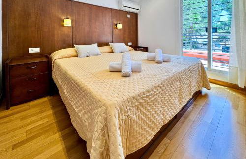 Casa familiar junto al Lago de la Encantada con zona de juegos, BBQ y cine - Foto 11