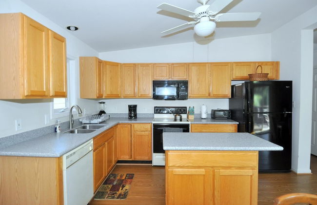 Cacapon Connected - Workplace Retreat - Foto 18