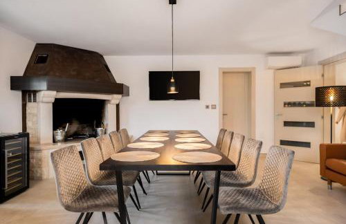 Luxury Villa Santa Cruz with XL pool and Jacuzzi - Photo 47