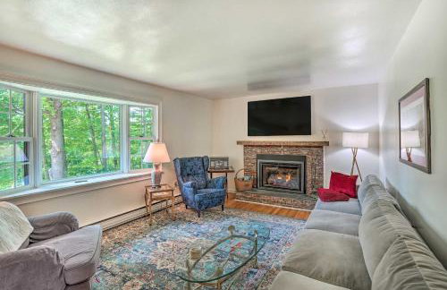 Stockbridge Home Walk to Town Beach! - Foto 2